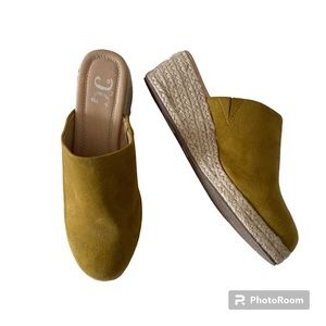 Journee Collection Lolita Espadrille Wedge Slip On Shoes Green Size 6